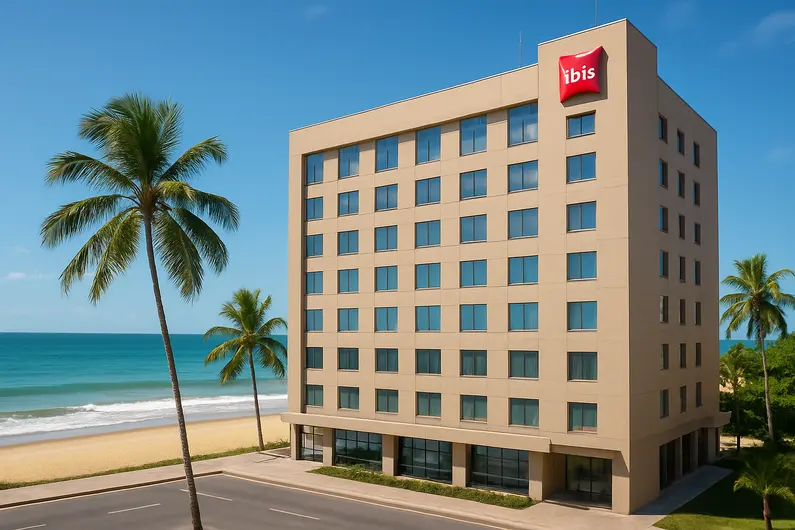 Hotel Ibis Fortaleza Praia de Iracema: Conforto e Praticidade &agrave; Beira-Mar